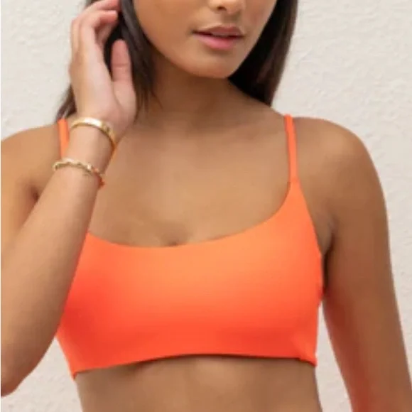 Left on Friday Pool Days Bikini Top - Picture 6 of 7